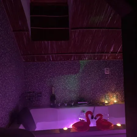 Appartamento Apartament Z Jacuzzi Dla Dwojga Przy Promenadzie *